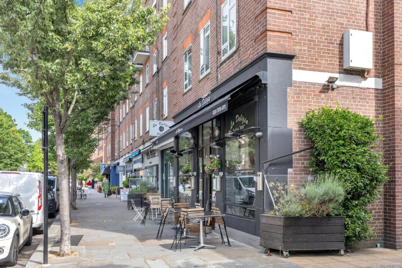 Entire Flat In Heart Of Chelsea Hosted By Zahra Apartment London Exterior photo